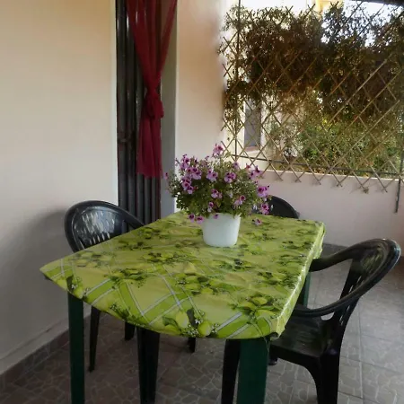 Appartamenti Alessio Girasole Exterior photo